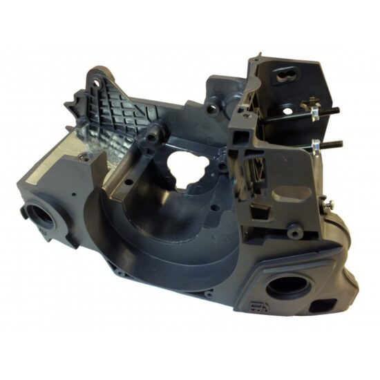 700230_1.jpg OLEO-MAC GSH400 Chainsaw Fuel & Oil Tank / Engine Case